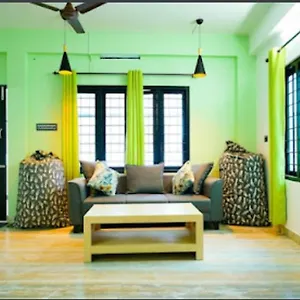 The Solo Retreat Hotel