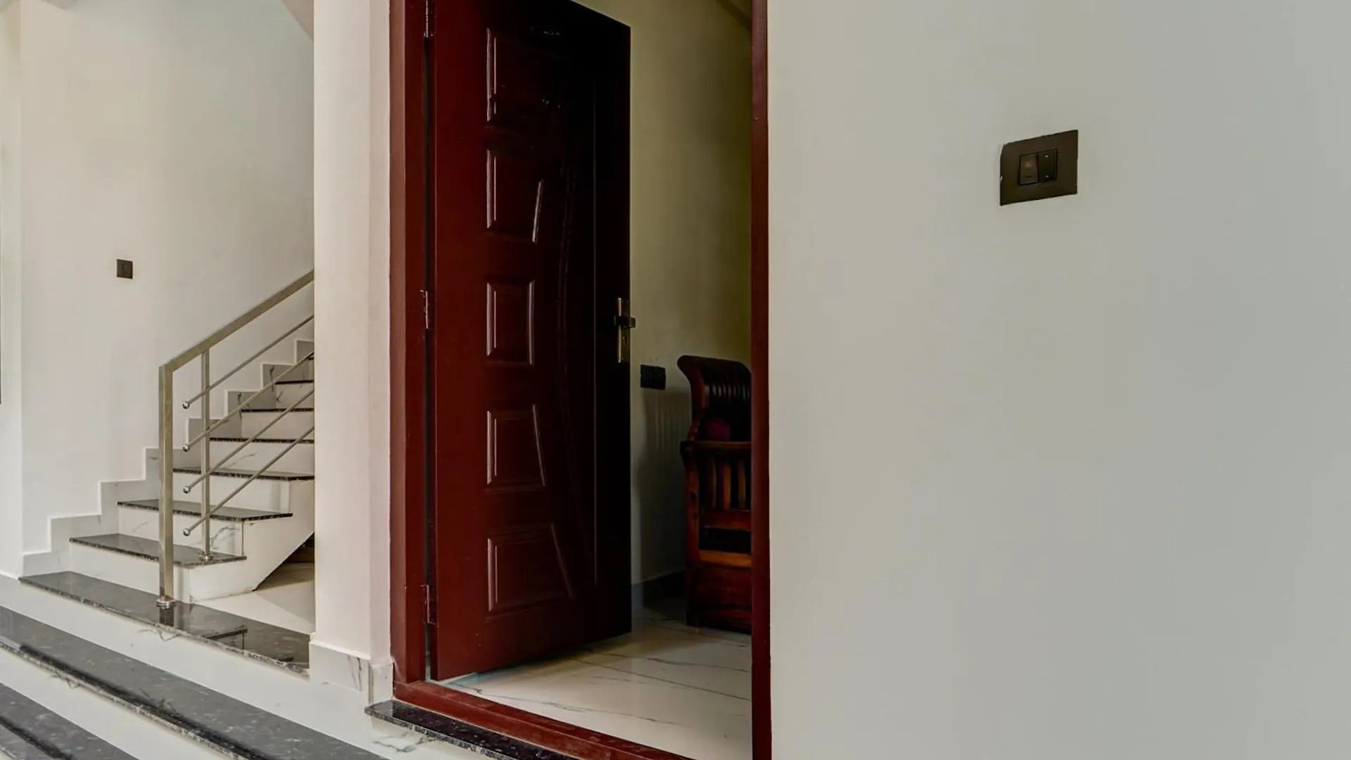 Super Hotel O Hmt Colony Kochi Formerly Pullans Arcade