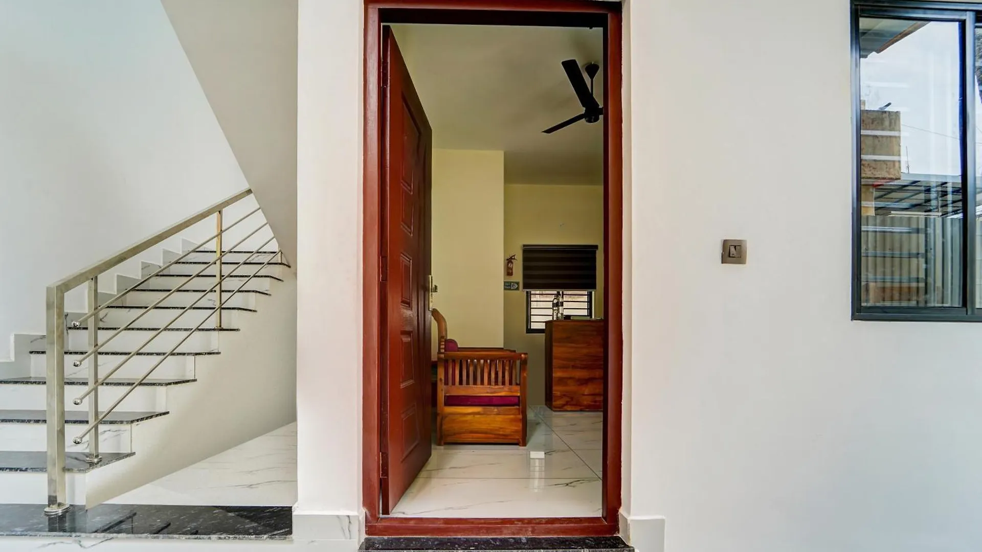 Super Hotel O Hmt Colony Kochi Formerly Pullans Arcade India