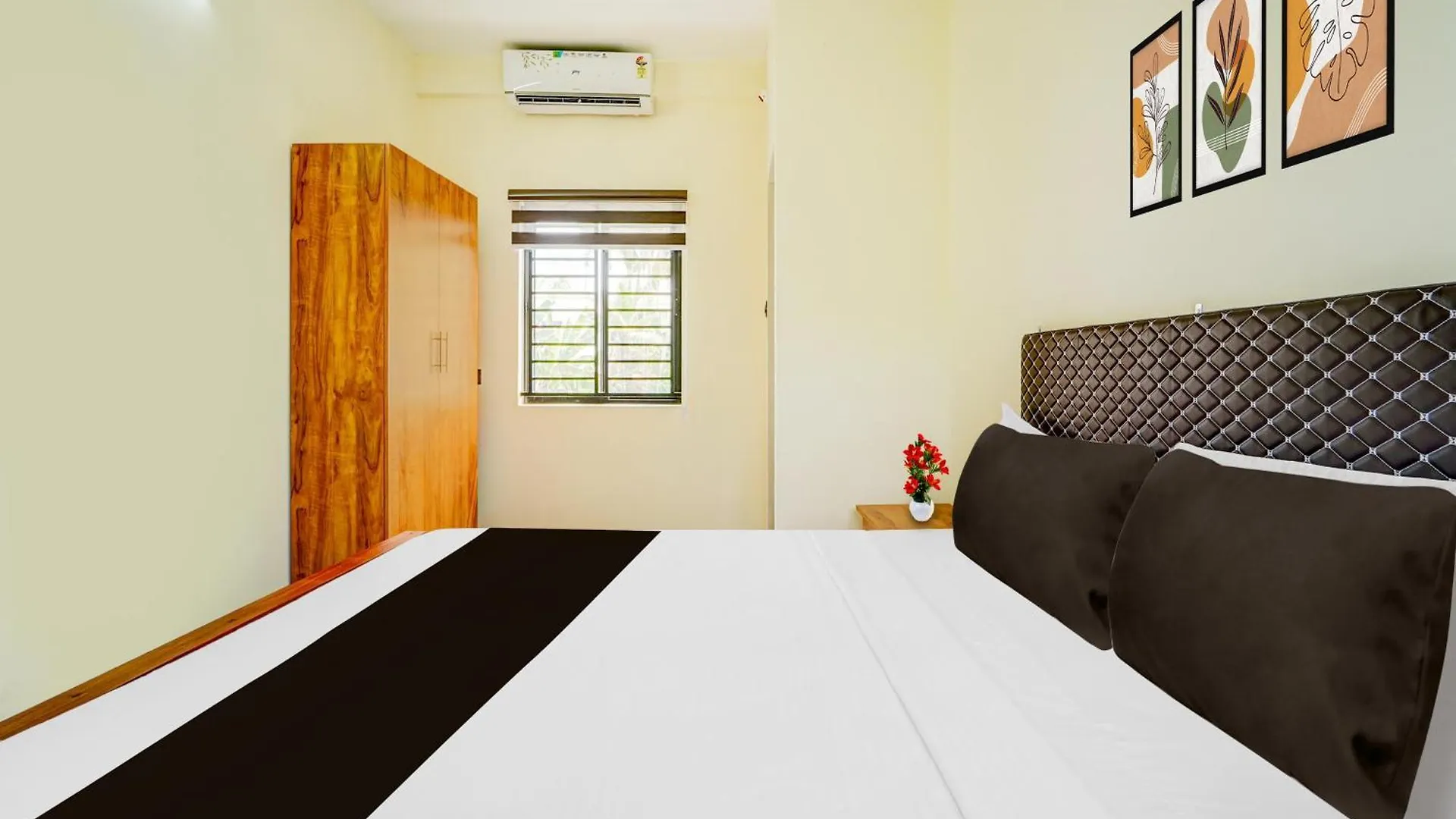***  Super Hotel O Hmt Colony Kochi Formerly Pullans Arcade India
