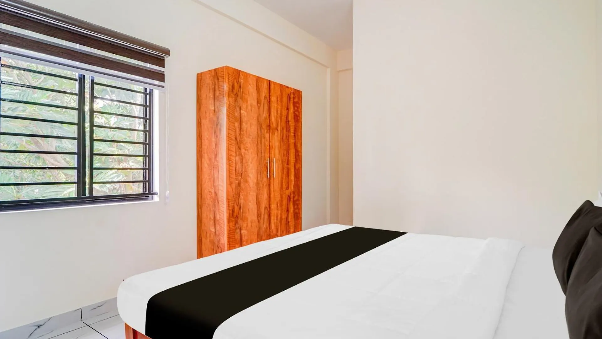 Super Hotel O Hmt Colony Kochi Formerly Pullans Arcade